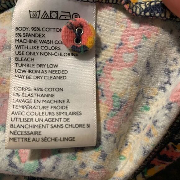 Urban Outfitters floral scalloped edge, buttoned front, square back top, Small - Picture 7 of 7